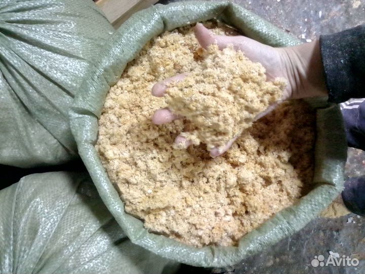 Опилки березовые в мешках