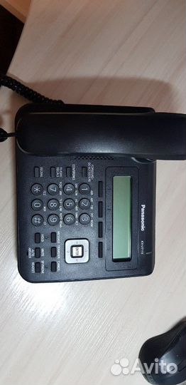 IP телефон Panasonic KX-UT113