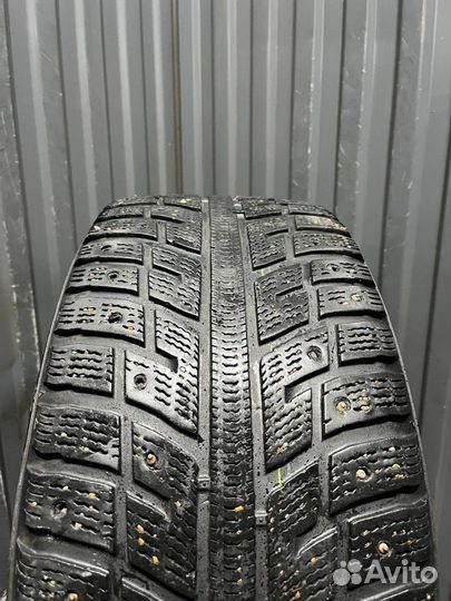 Kumho I'Zen KW22 235/50 R18 101T