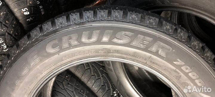 Bridgestone Ice Cruiser 7000 215/60 R17