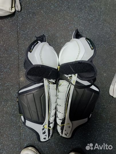 Щитки хоккейные