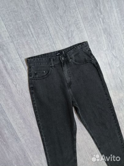 Джинсы mom fit