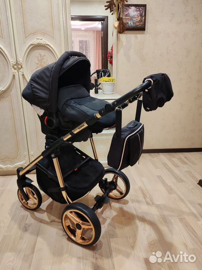 Коляска 3 в 1(как новая) Adamex