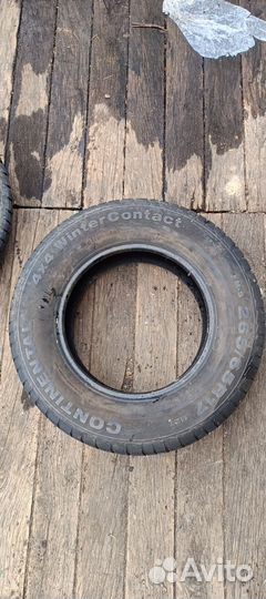 Continental WorldContact 4x4 265/65 R17