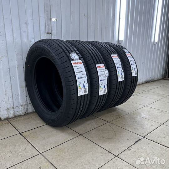 Maxxis Premitra HP5 215/55 R18