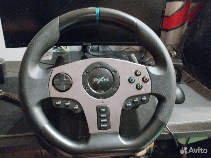 Игровой руль с педалями для пк