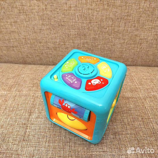 Развивающая игрушка FisherPrice кубик