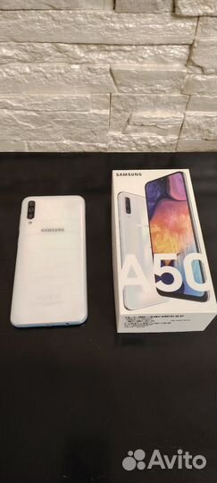 Samsung Galaxy A50, 6/128 ГБ