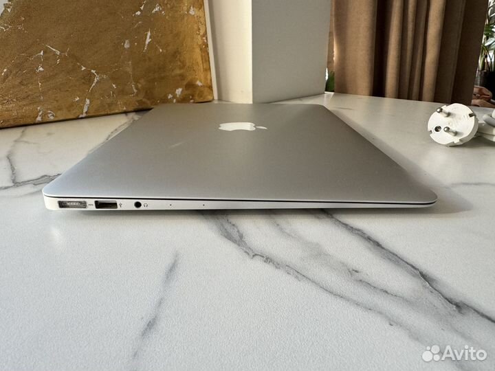 MacBook Air 13 2014(2015) 256GB