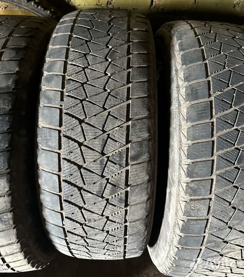 Bridgestone Blizzak DM-V2 225/60 R17 99Q