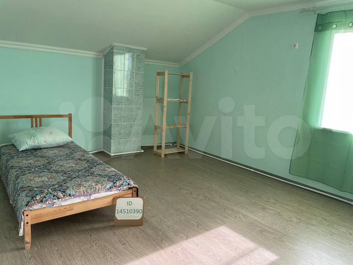 Коттедж 150 м² на участке 12 сот.