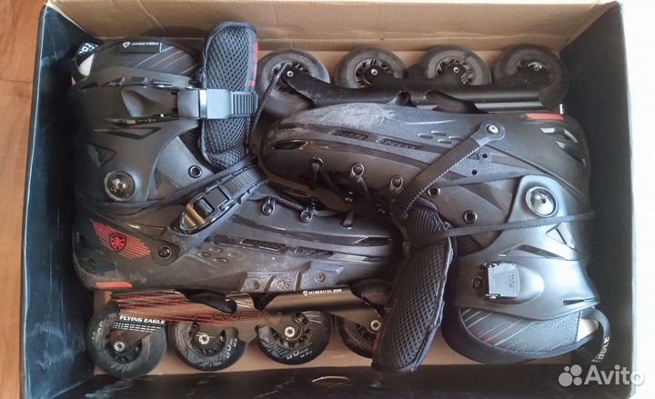 Роликовые коньки Flying Eagle F4 Raven. Размер 44