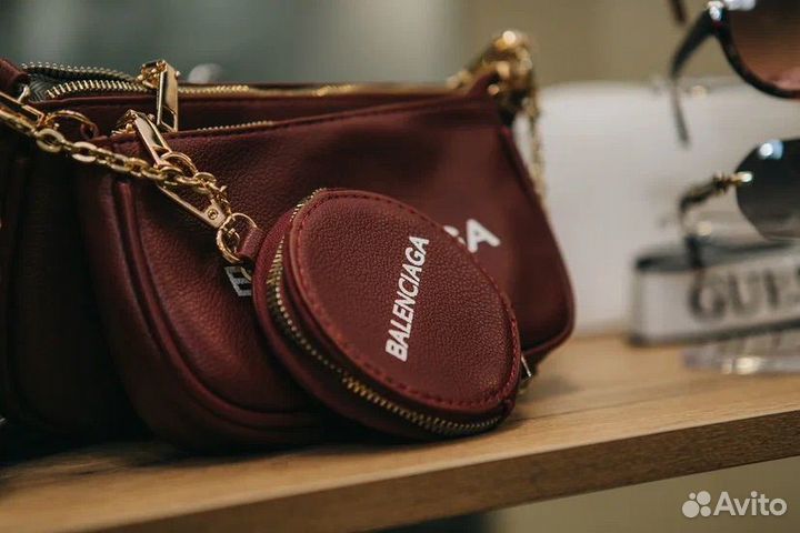 Шоурум мужской и женской одежды