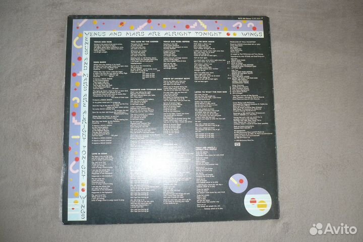 LP wings 1974 venus AND mars UK