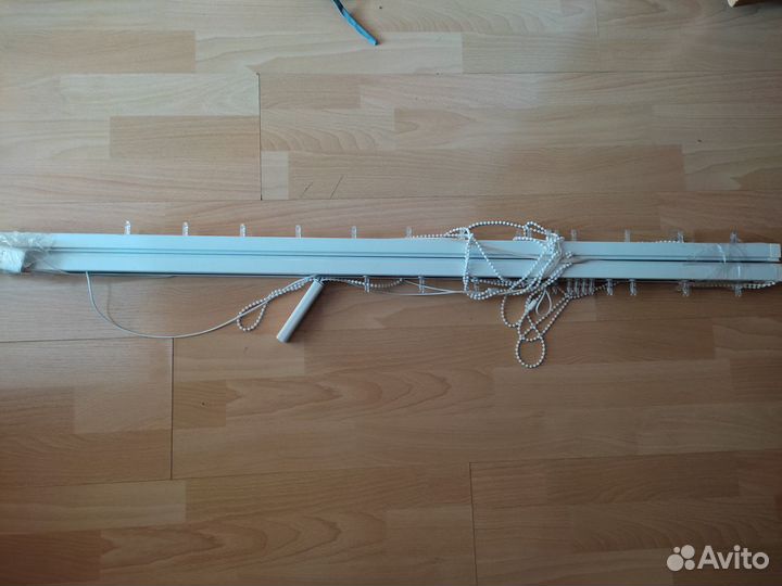 Карниз для вертикальных жалюзи, длина 117см