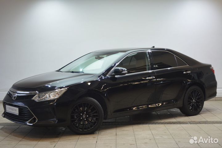 Toyota Camry, 2017