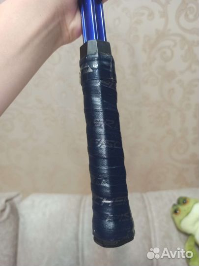 Теннисная ракетка для большого тенниса