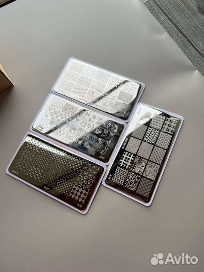 Лаки для стемпинга