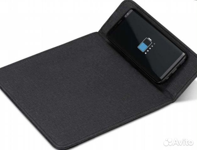 Коврик для мыши Mist и зарядка для телефона