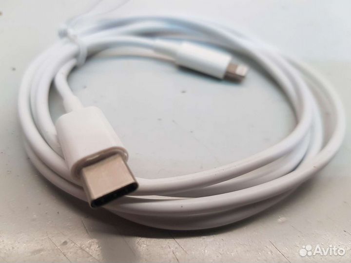 Кабель USB-C (Type-C) на Lightning 8-pin (Белый)