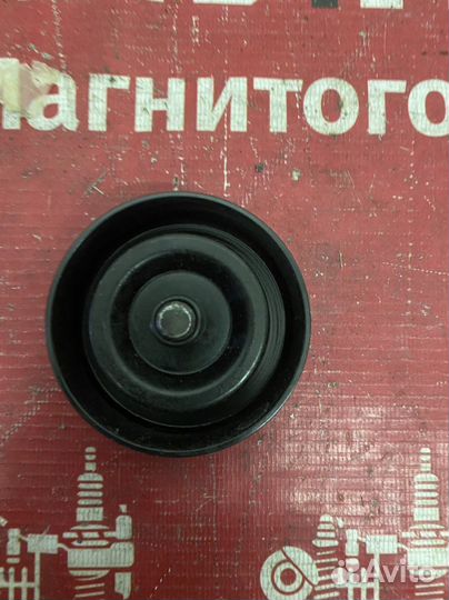 Hyundai Elantra Обводной ролик