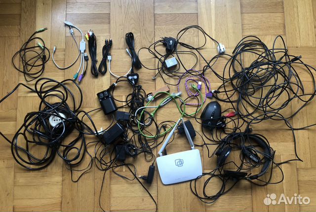Провода разные, аудио,видео и т. п. Лотом