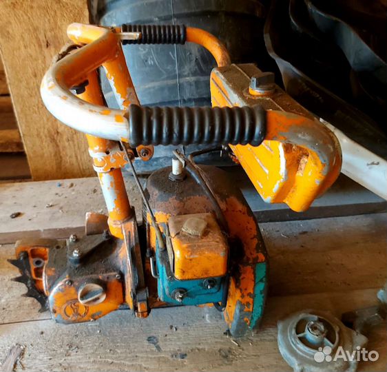 Бензопила Урал