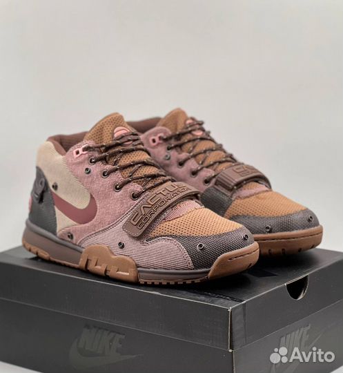 Nike air trainer 1 sp x travis scott