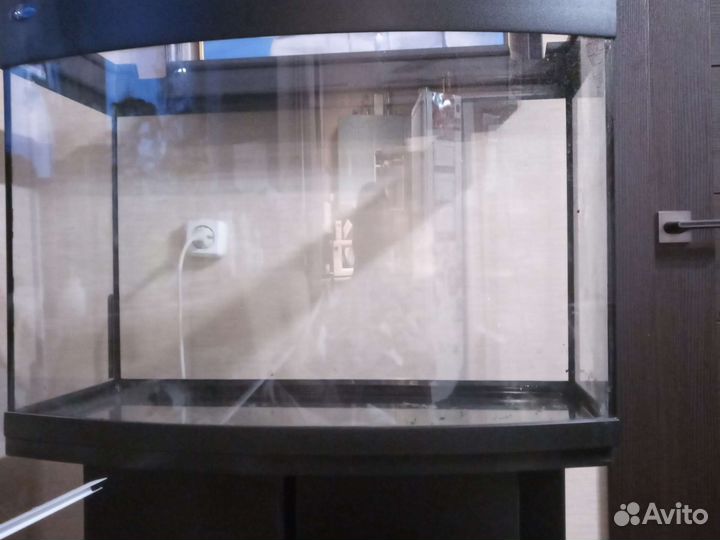 Аквариум с тумбой