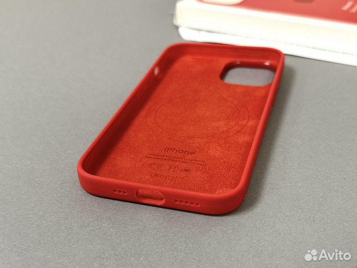 Чехол на iPhone 14 Silicone Case