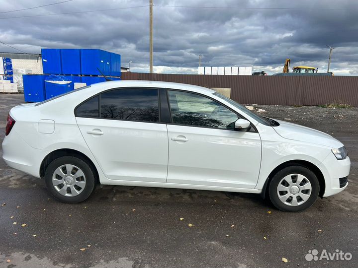 Skoda Rapid 1.6 МТ, 2017, 127 253 км