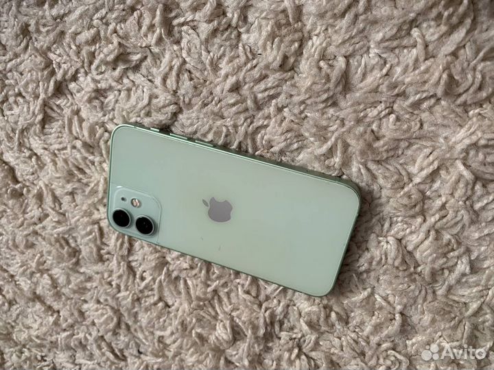 Телефон iPhone 12 mini