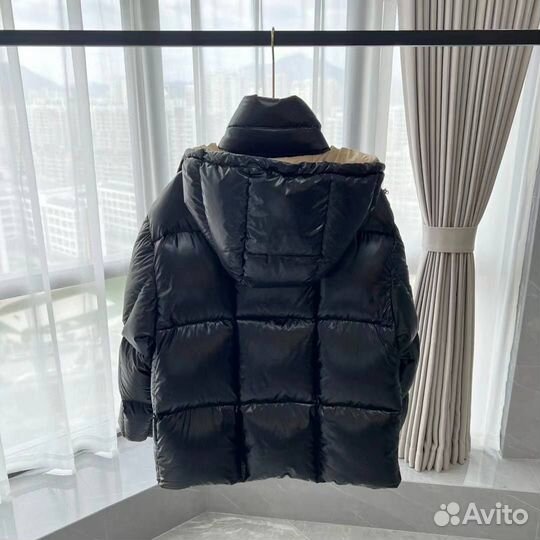 Пуховик moncler