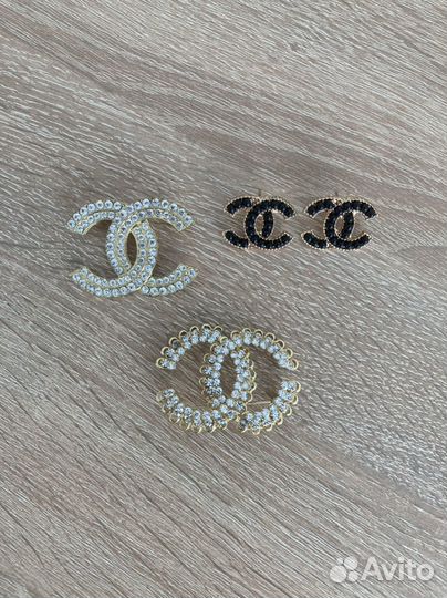 Брошь, серьги Chanel новое