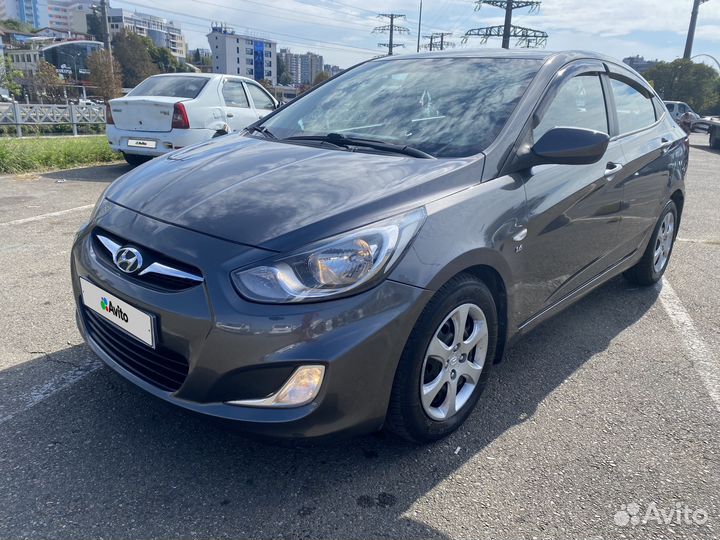 Hyundai Solaris 1.6 AT, 2013, 145 000 км