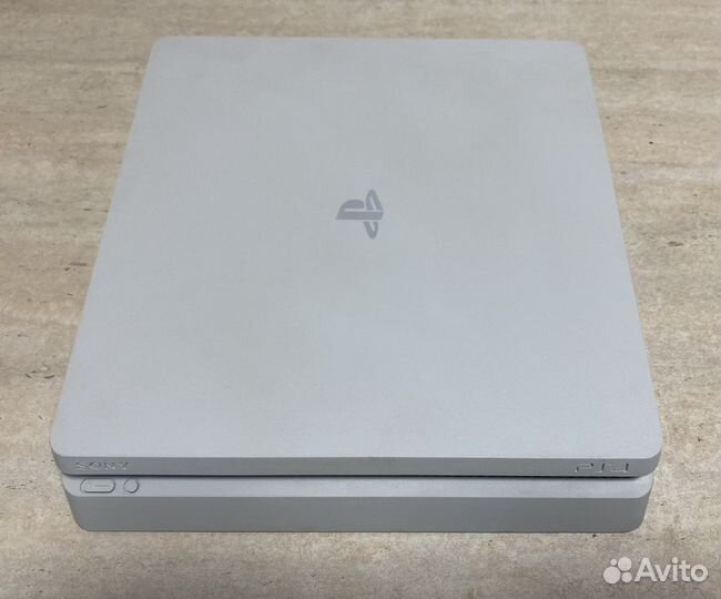 Sony PlayStation 4 Slim 1Tb Белая Прошитая 9.00