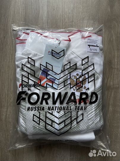 Костюм спортивный парадный forward