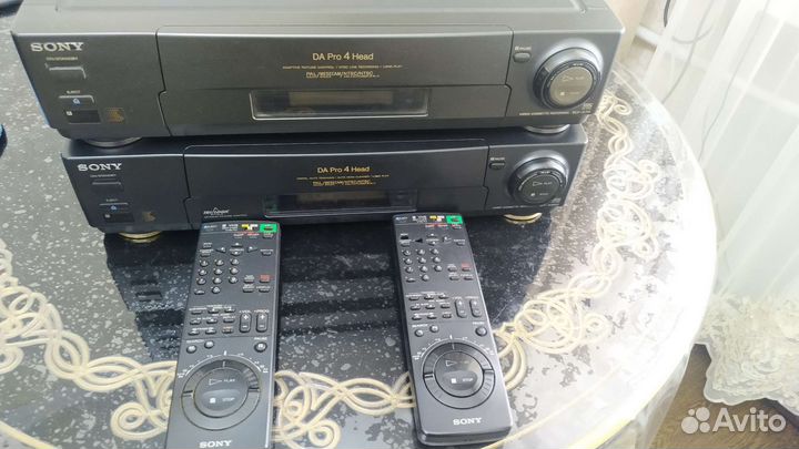 Видеомагнитофон sony