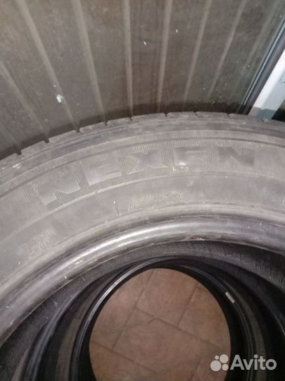 Nexen Roadian CT8 215/65 R17