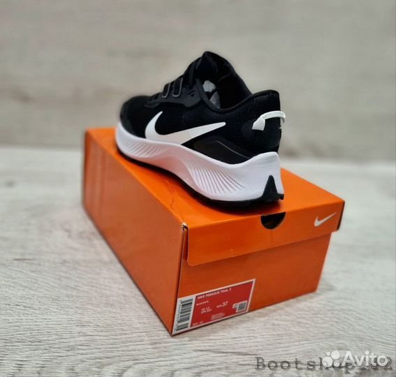 Кроссовки женские Nike 36-41p новые