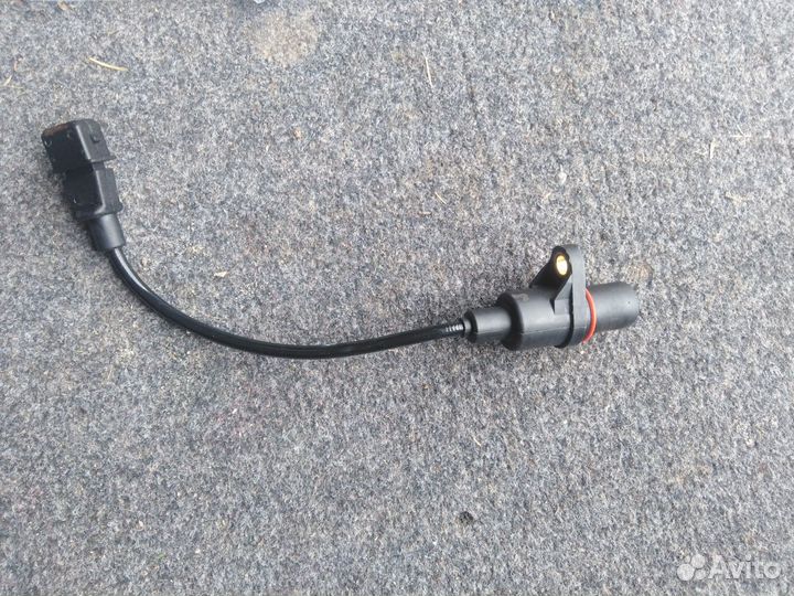 Датчик положения коленвала