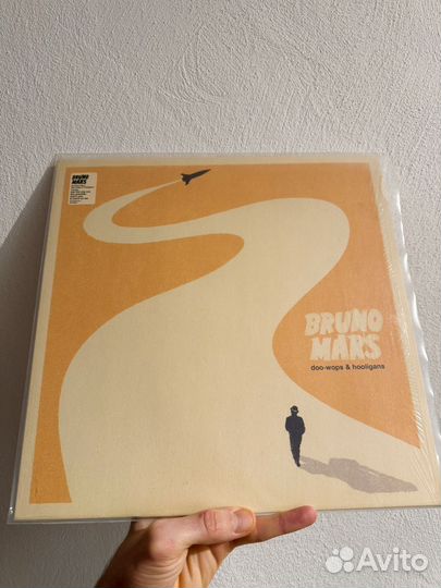 Bruno Mars Doo-Wops & Hooligans LP orange
