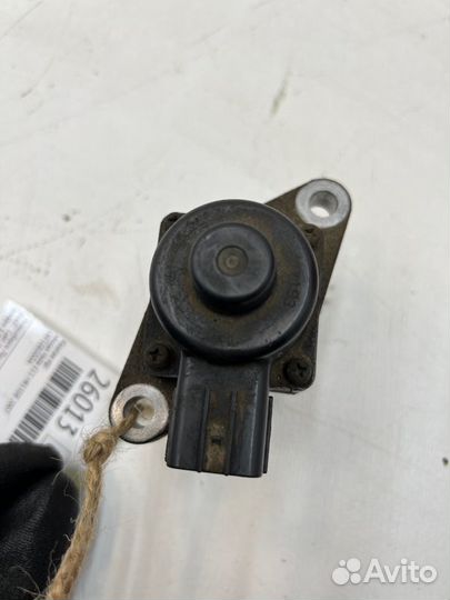 Клапан EGR Nissan Note E11 HR15DE 2007