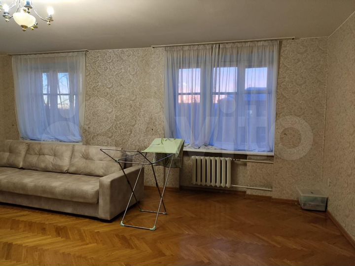 3-к. квартира, 130 м², 3/4 эт.