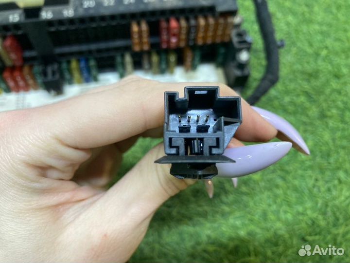 Блок предохранителей салонный Bmw 3 E46 1998-2005