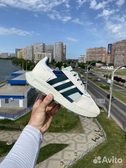 Кроссовки Adidas Retropy E5