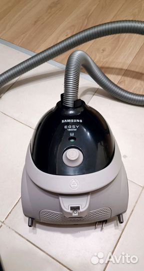 Пылесос Samsung easy