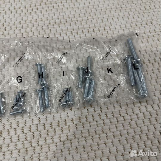 Крепеж для кронштейна Kromax Pixis XS