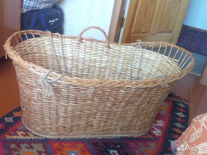 Колыбель плетеная