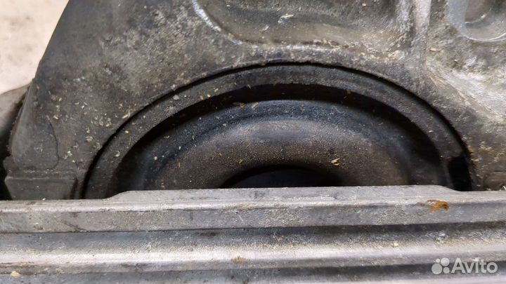 Подушка крепления кпп Mercedes A W177 2018, 2020